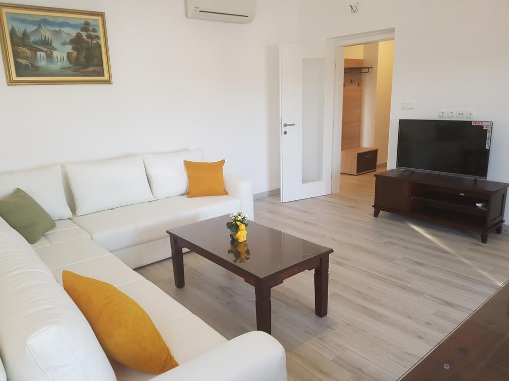 Apartman Lora Ljubuski Ngoại thất bức ảnh
